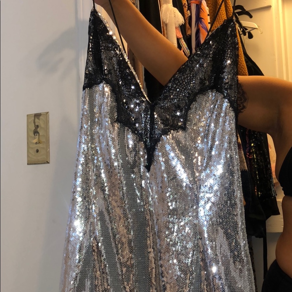 Pretty little thing dress NWT